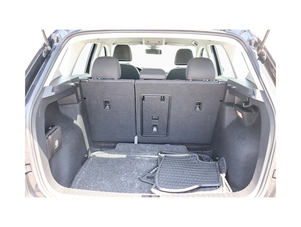 Thumbnail: 2022 Volkswagen Taos - 14