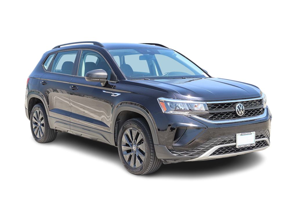 Thumbnail: 2022 Volkswagen Taos - 15