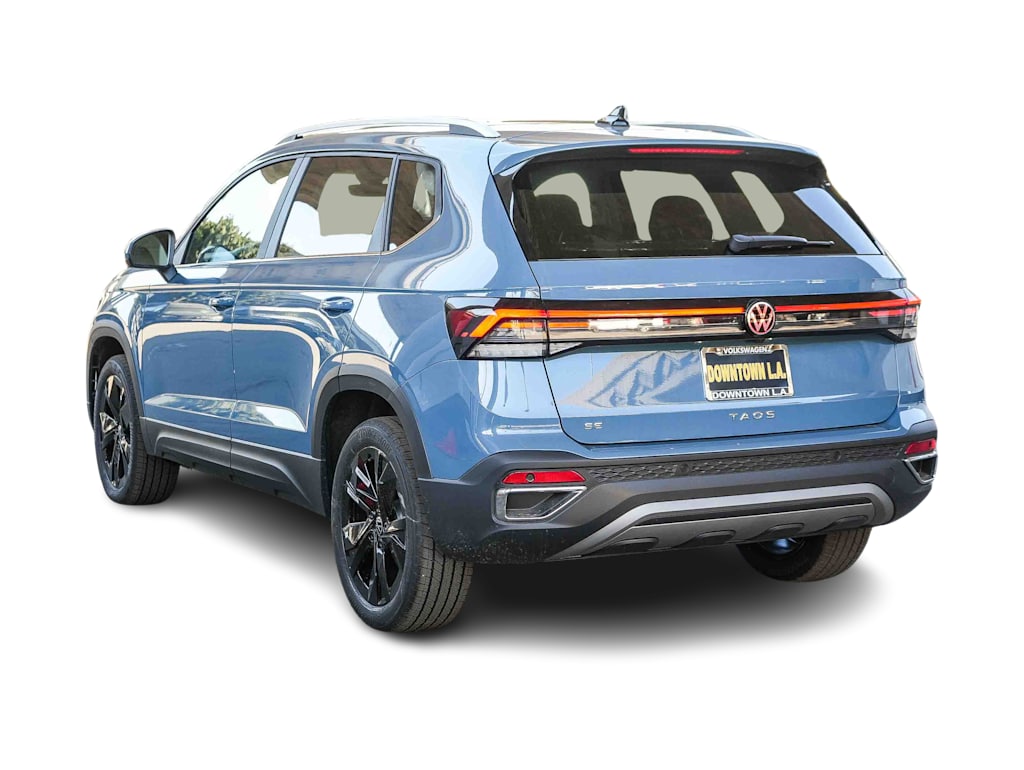 Thumbnail: 2026 Volkswagen Taos - 3