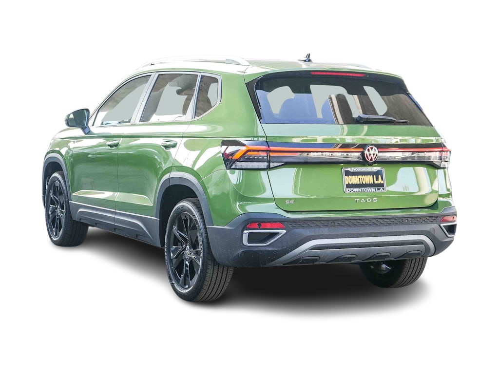 Thumbnail: 2026 Volkswagen Taos - 3