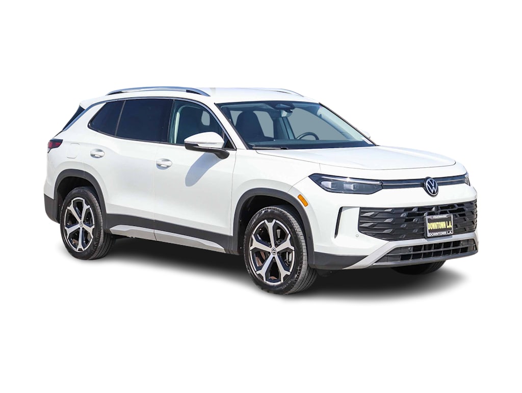 Thumbnail: 2025 Volkswagen Tiguan - 16