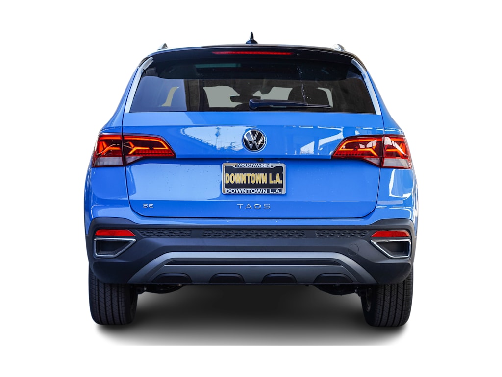 2024 Volkswagen Taos SE 4