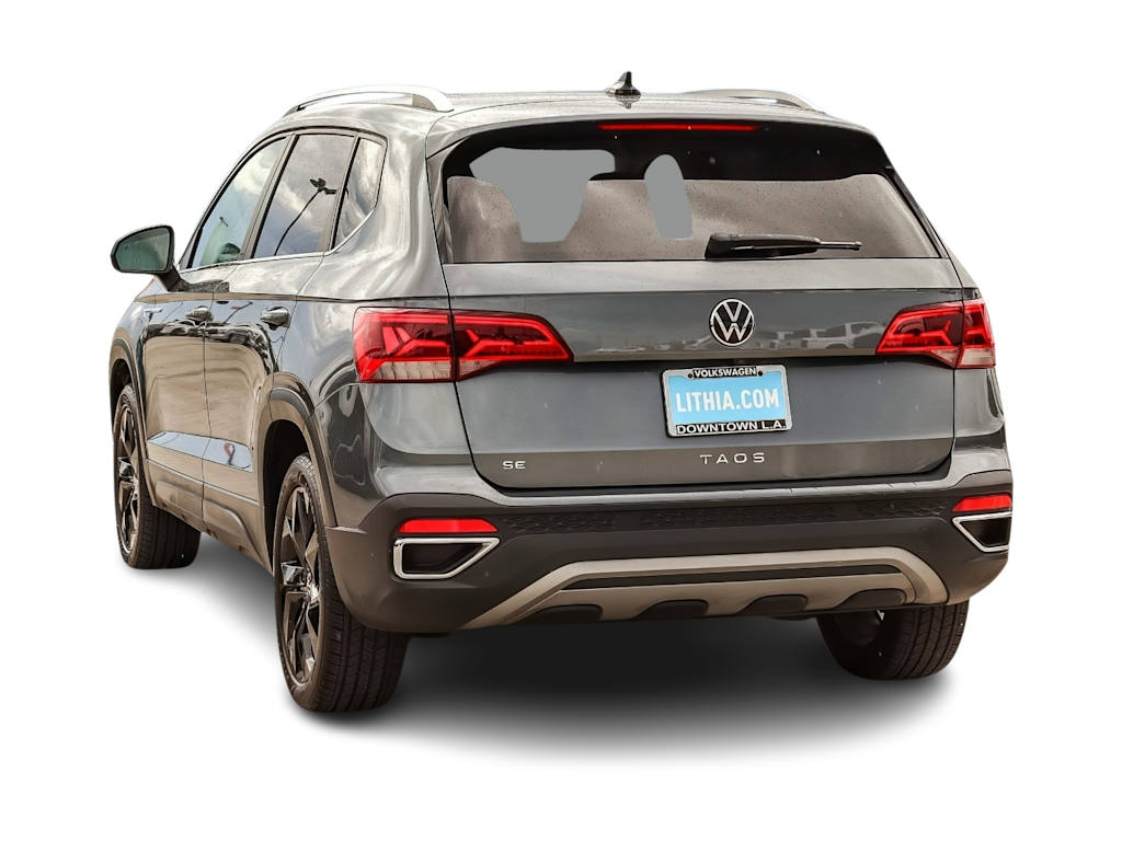 Thumbnail: 2023 Volkswagen Taos - 3