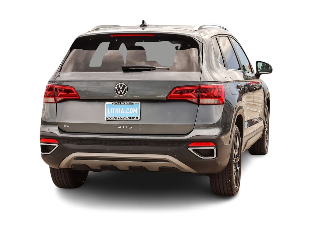 Thumbnail: 2023 Volkswagen Taos - 4