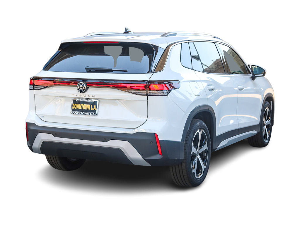 Thumbnail: 2025 Volkswagen Tiguan - 18