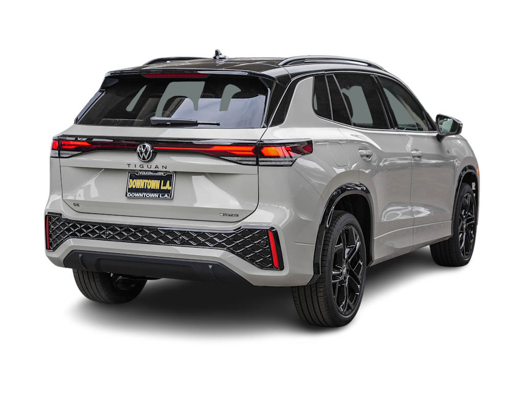 Thumbnail: 2026 Volkswagen Tiguan - 18