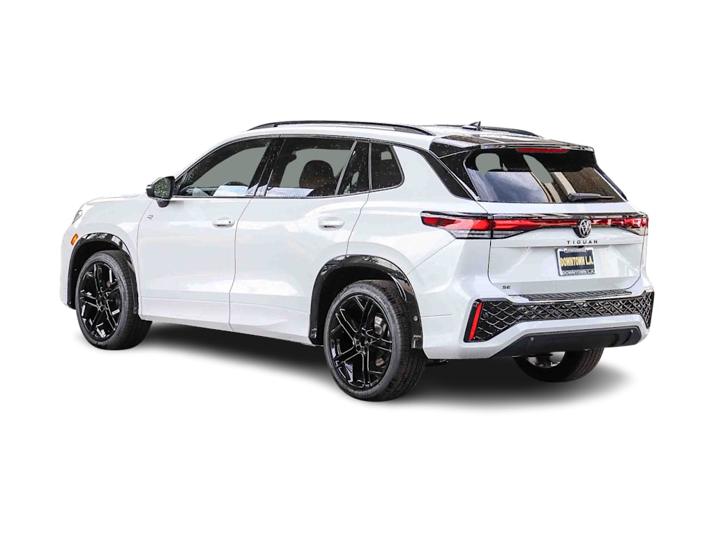 Thumbnail: 2026 Volkswagen Tiguan - 3