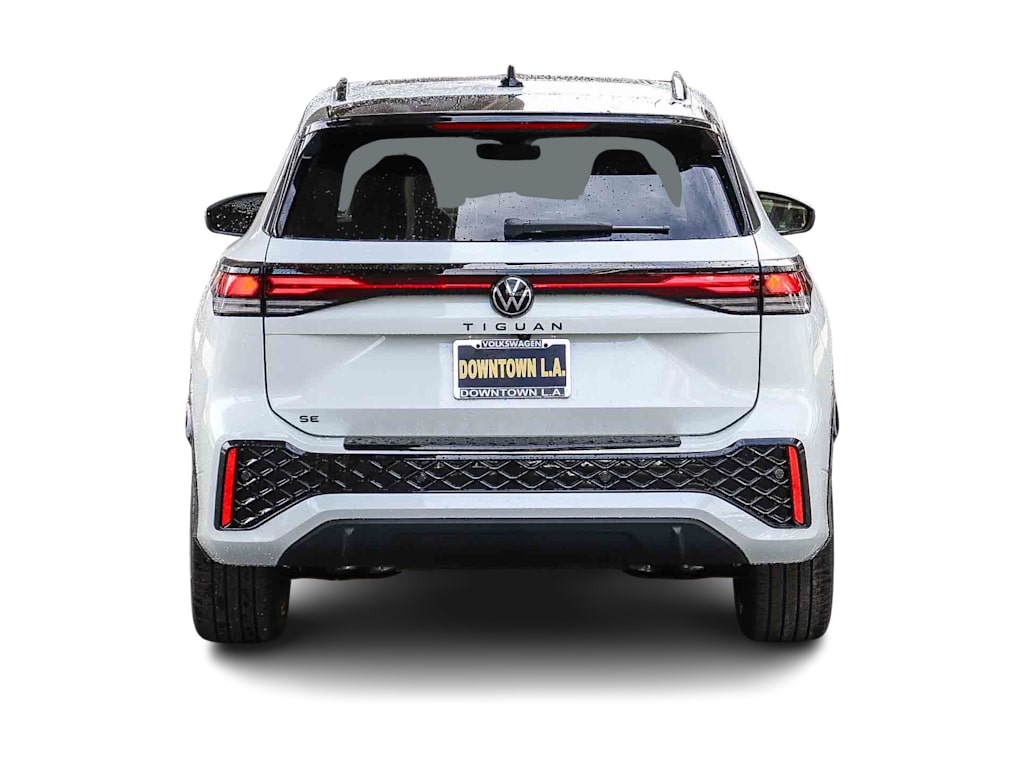 Thumbnail: 2026 Volkswagen Tiguan - 4