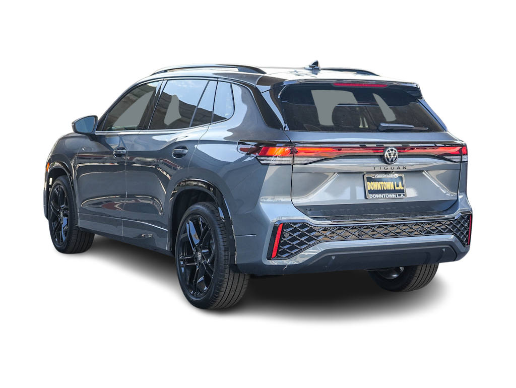Thumbnail: 2026 Volkswagen Tiguan - 3