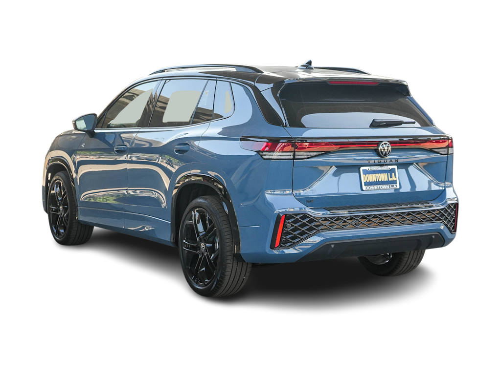 Thumbnail: 2026 Volkswagen Tiguan - 3