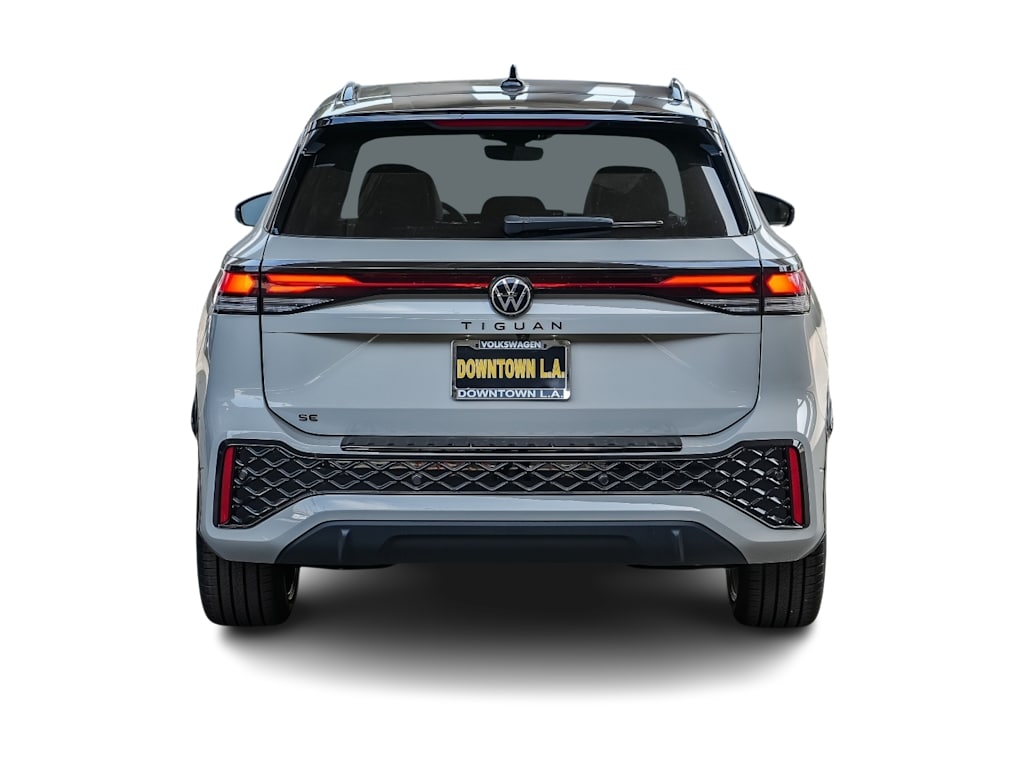 Thumbnail: 2026 Volkswagen Tiguan - 4