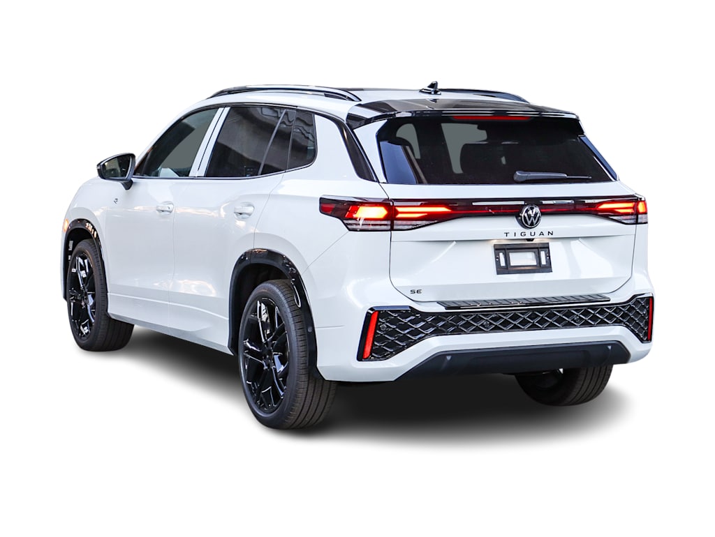 Thumbnail: 2026 Volkswagen Tiguan - 3