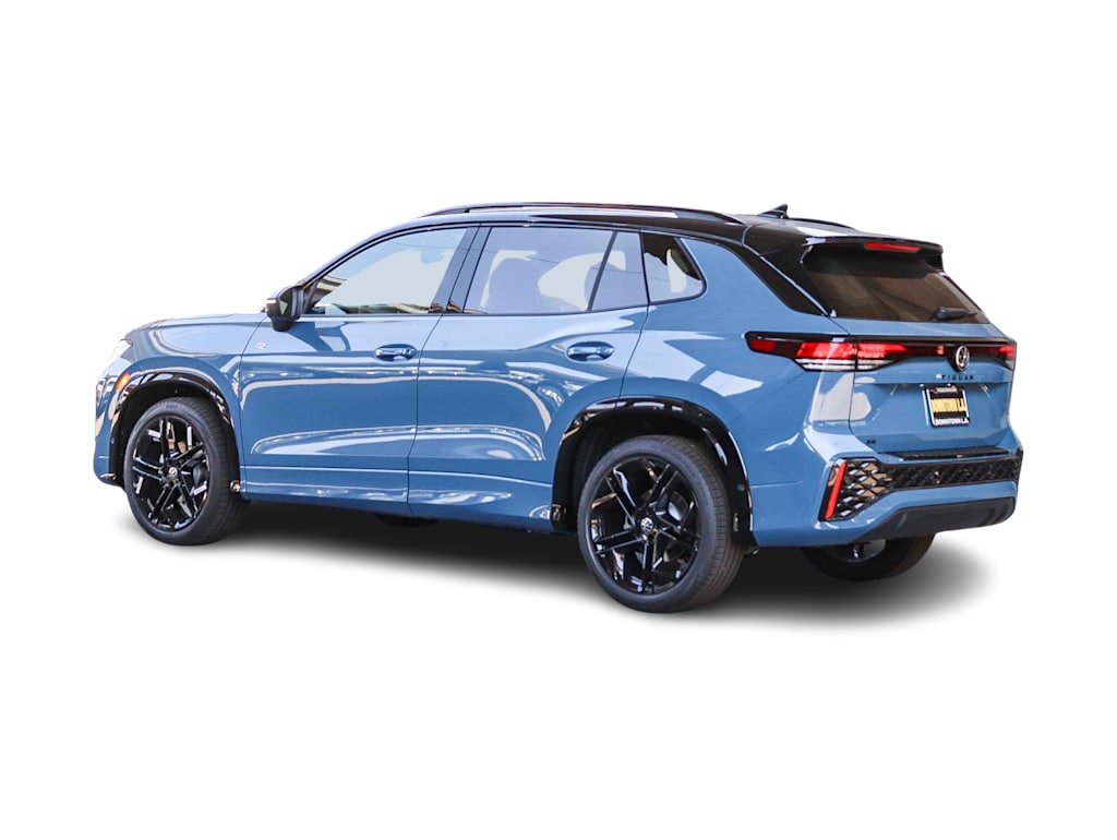 Thumbnail: 2026 Volkswagen Tiguan - 3