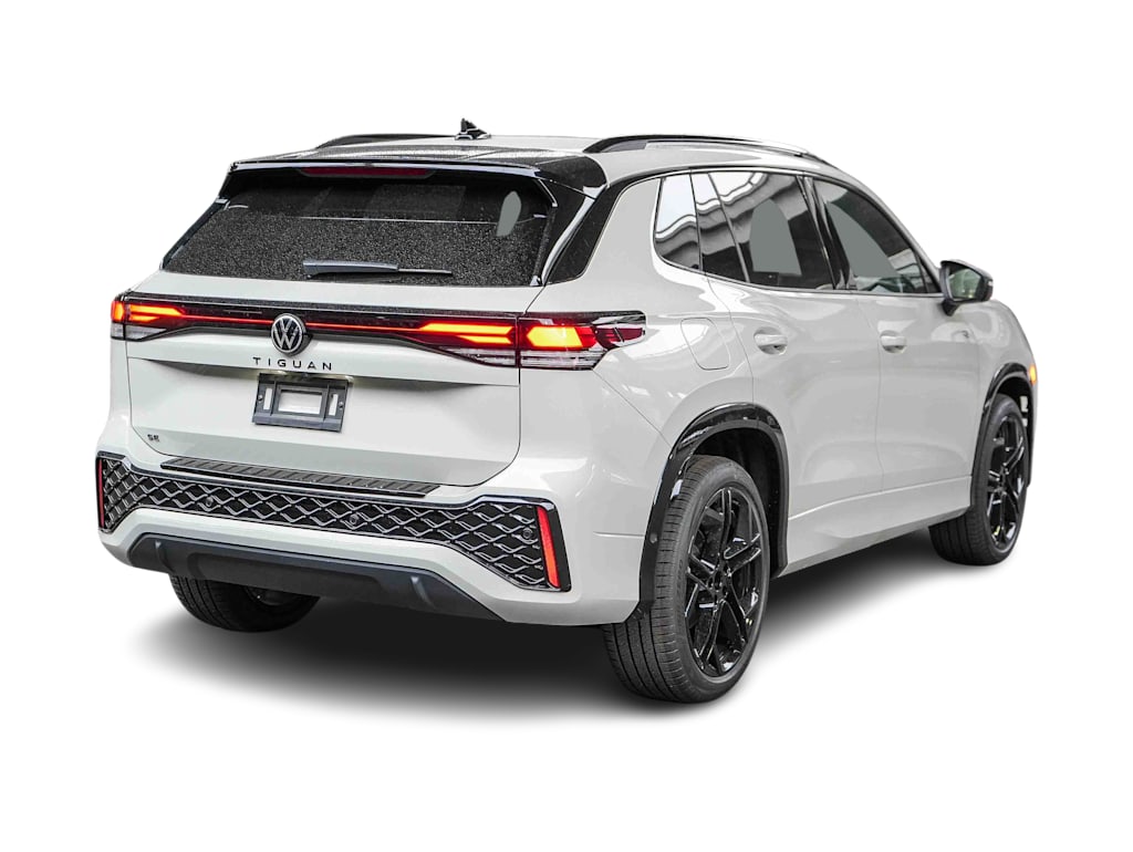 Thumbnail: 2026 Volkswagen Tiguan - 17