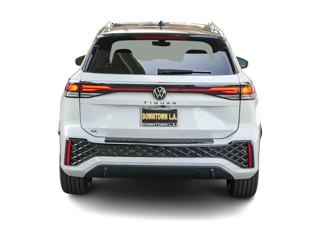 Thumbnail: 2026 Volkswagen Tiguan - 4