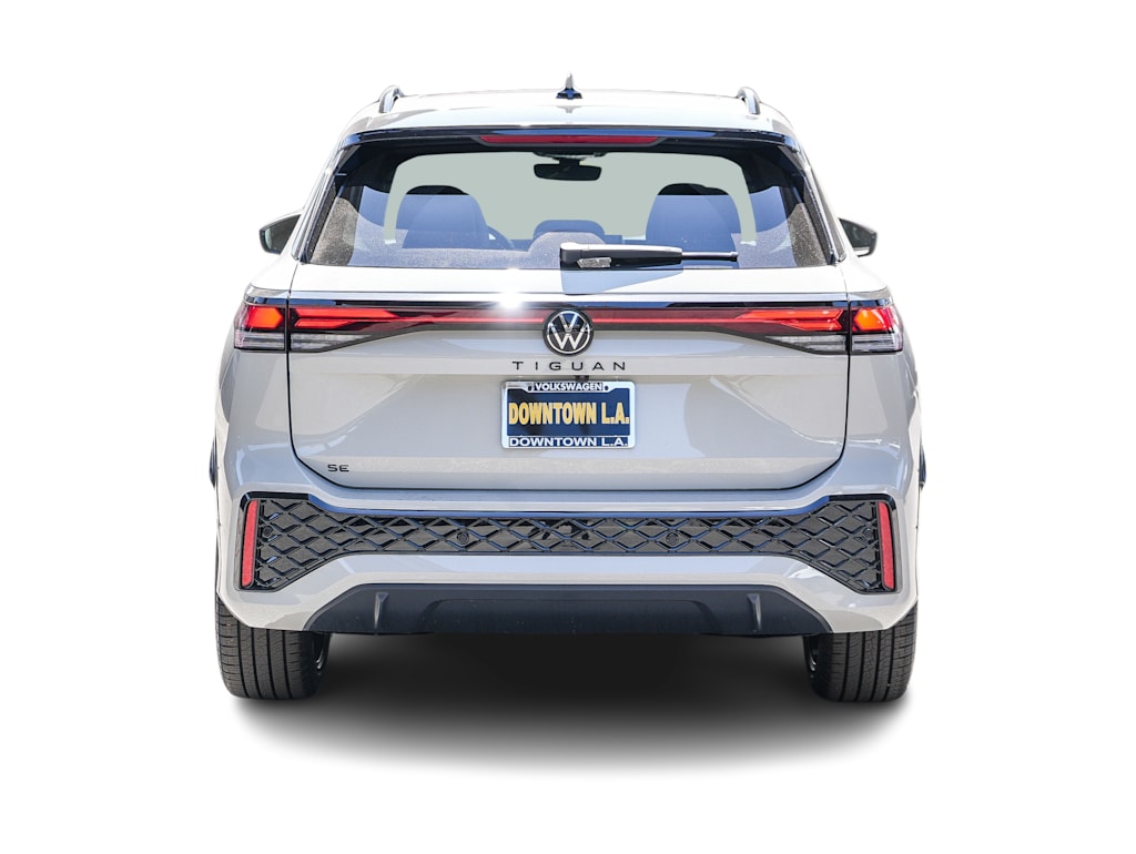 Thumbnail: 2026 Volkswagen Tiguan - 4