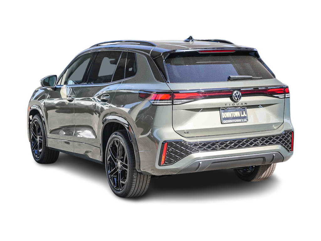Thumbnail: 2026 Volkswagen Tiguan - 3