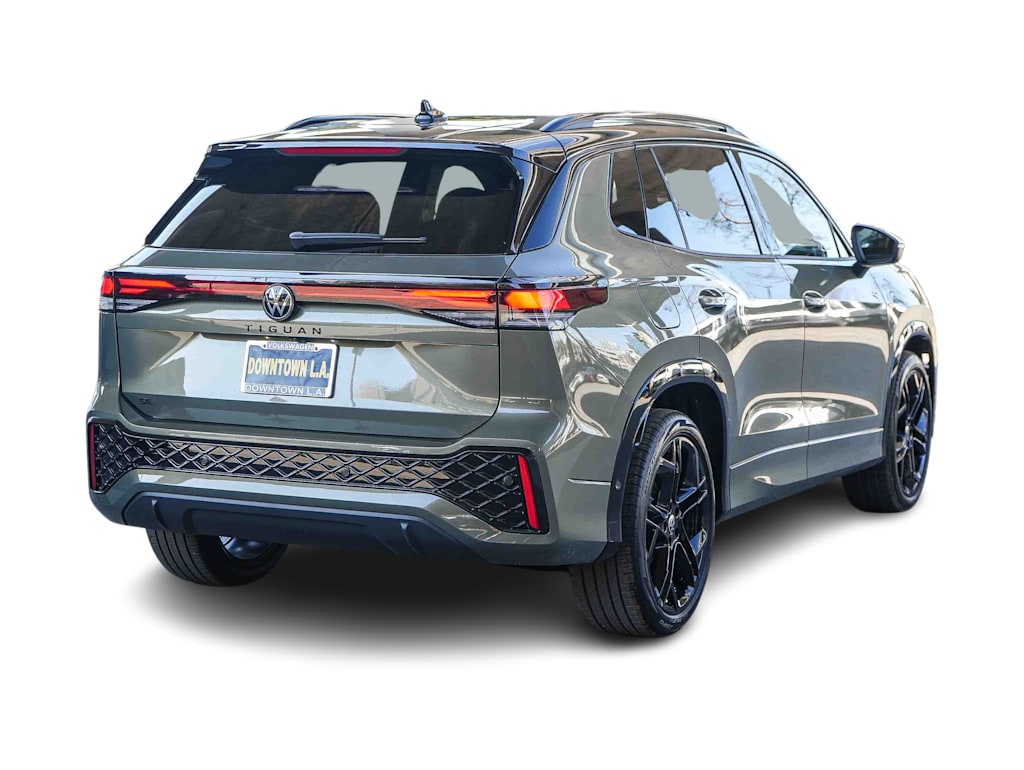 Thumbnail: 2026 Volkswagen Tiguan - 17