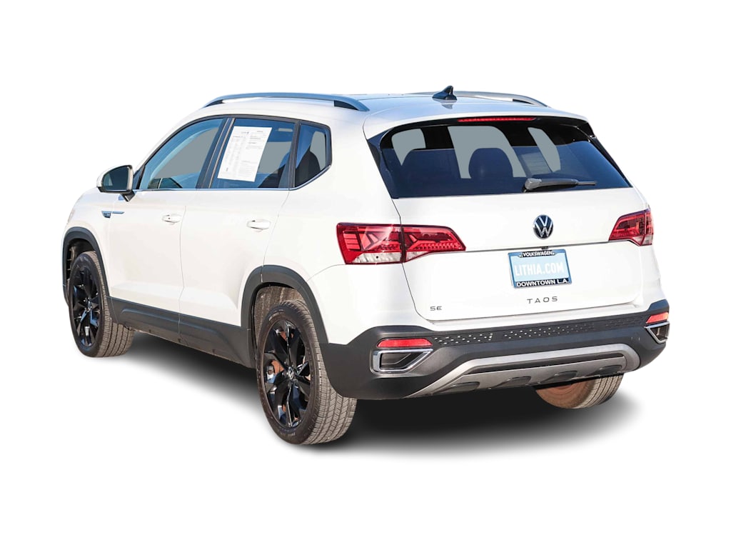 Thumbnail: 2022 Volkswagen Taos - 3