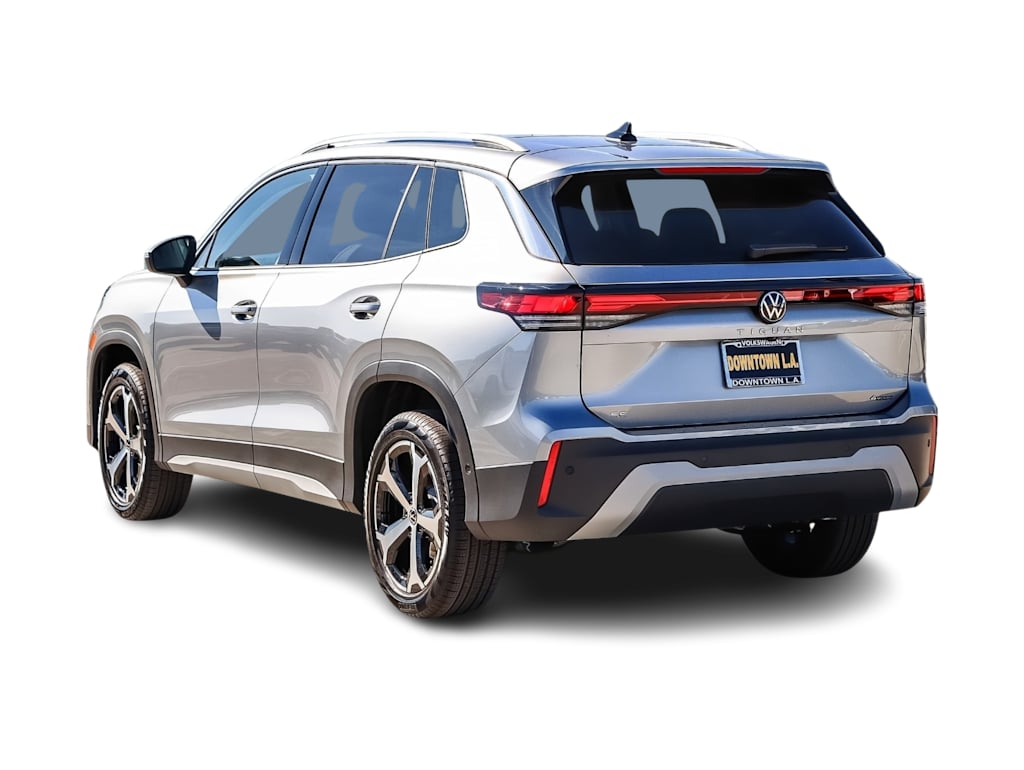 Thumbnail: 2026 Volkswagen Tiguan - 3