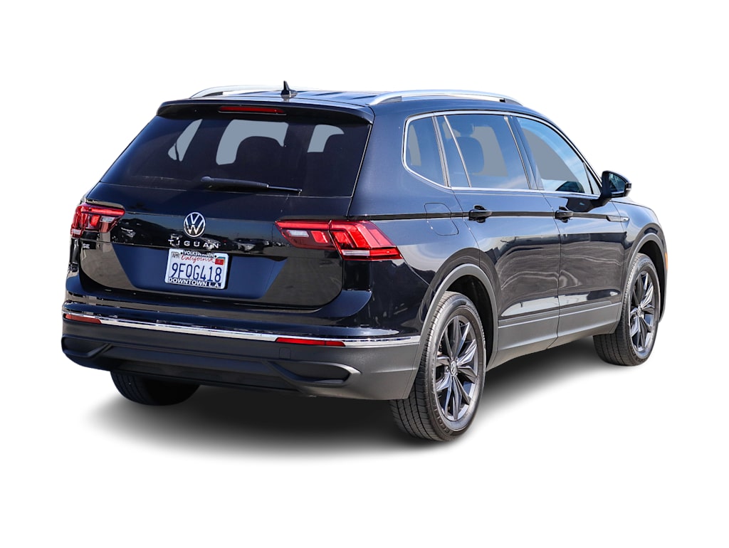 Thumbnail: 2023 Volkswagen Tiguan - 16