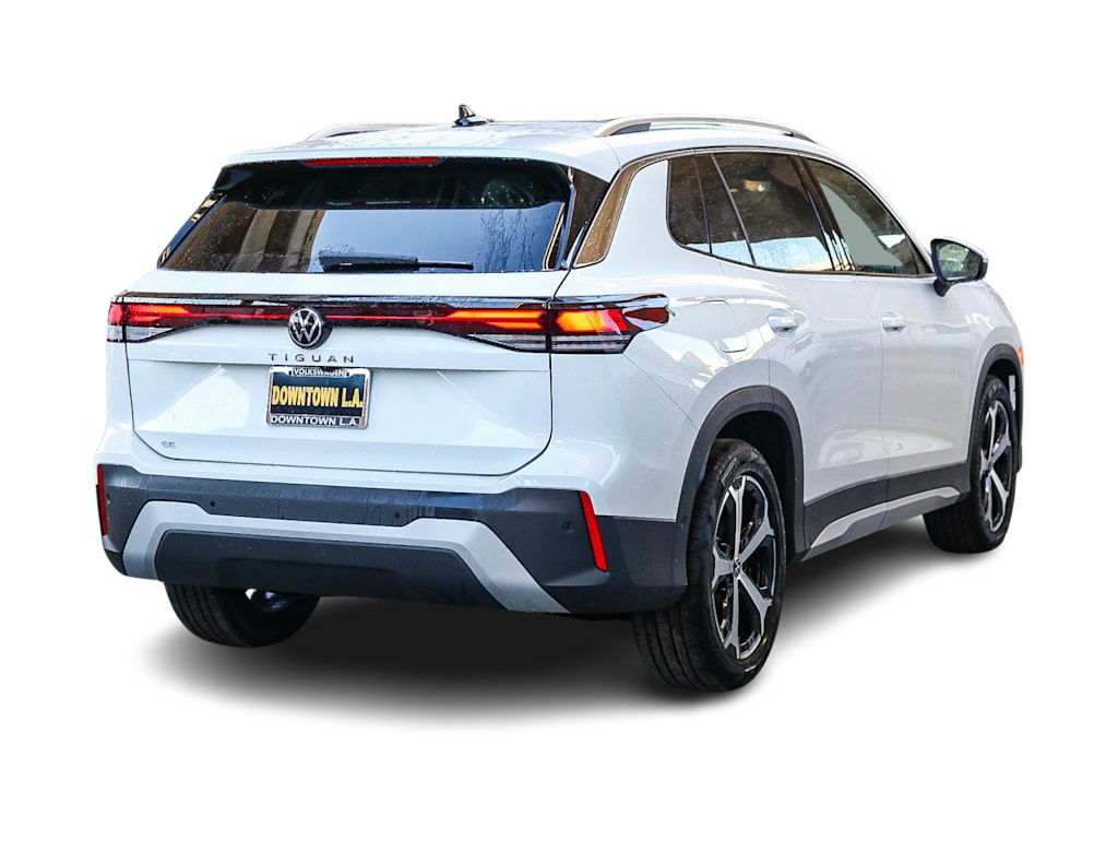 Thumbnail: 2026 Volkswagen Tiguan - 18