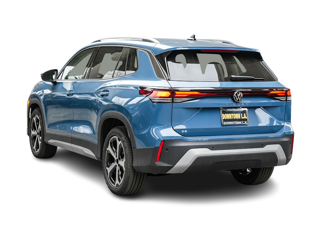 Thumbnail: 2026 Volkswagen Tiguan - 3