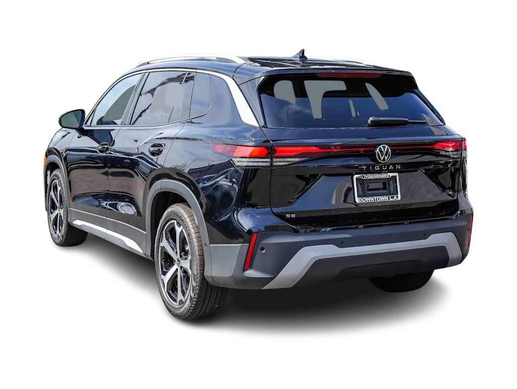 Thumbnail: 2026 Volkswagen Tiguan - 3