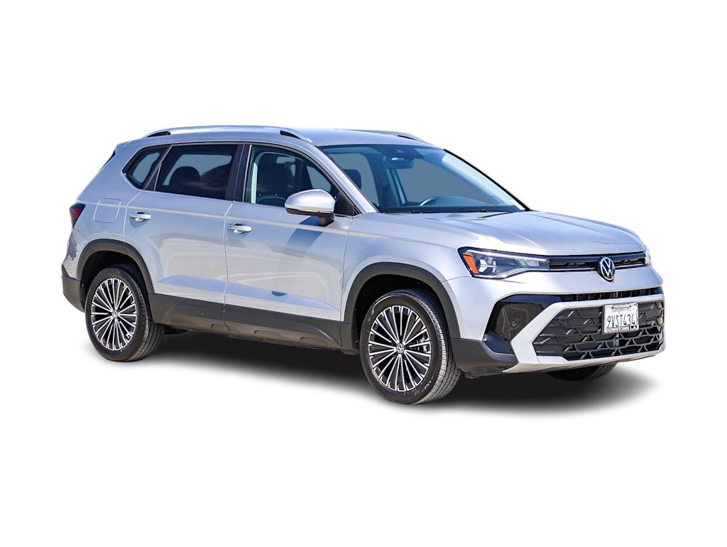 Thumbnail: 2025 Volkswagen Taos - 18