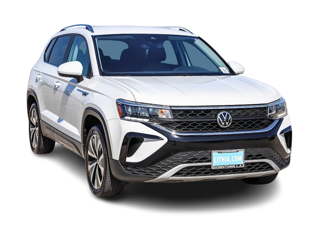 Thumbnail: 2023 Volkswagen Taos - 17