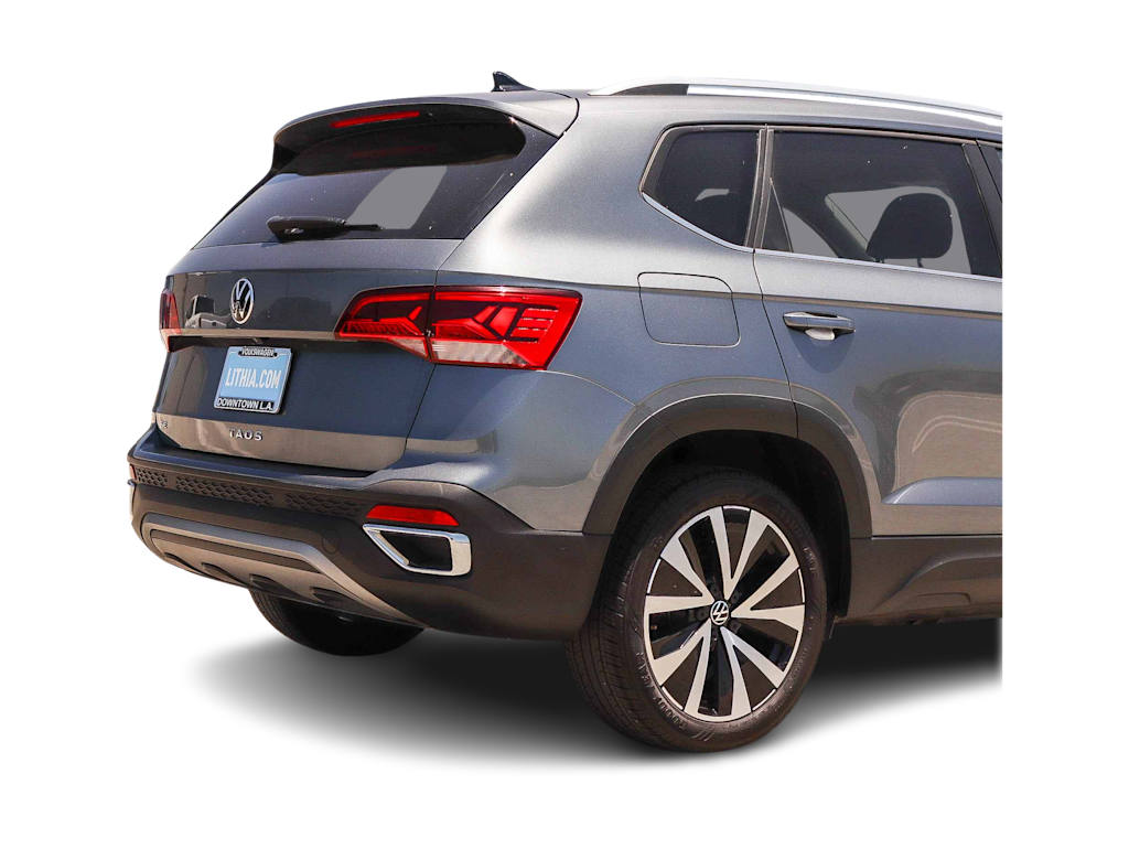 Thumbnail: 2024 Volkswagen Taos - 14