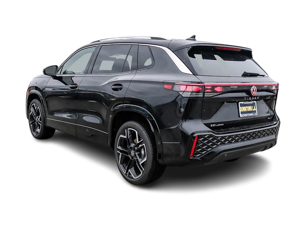 Thumbnail: 2026 Volkswagen Tiguan - 3