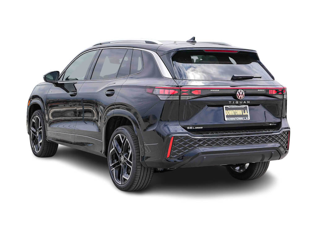 Thumbnail: 2026 Volkswagen Tiguan - 3
