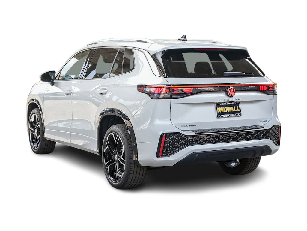 Thumbnail: 2026 Volkswagen Tiguan - 3