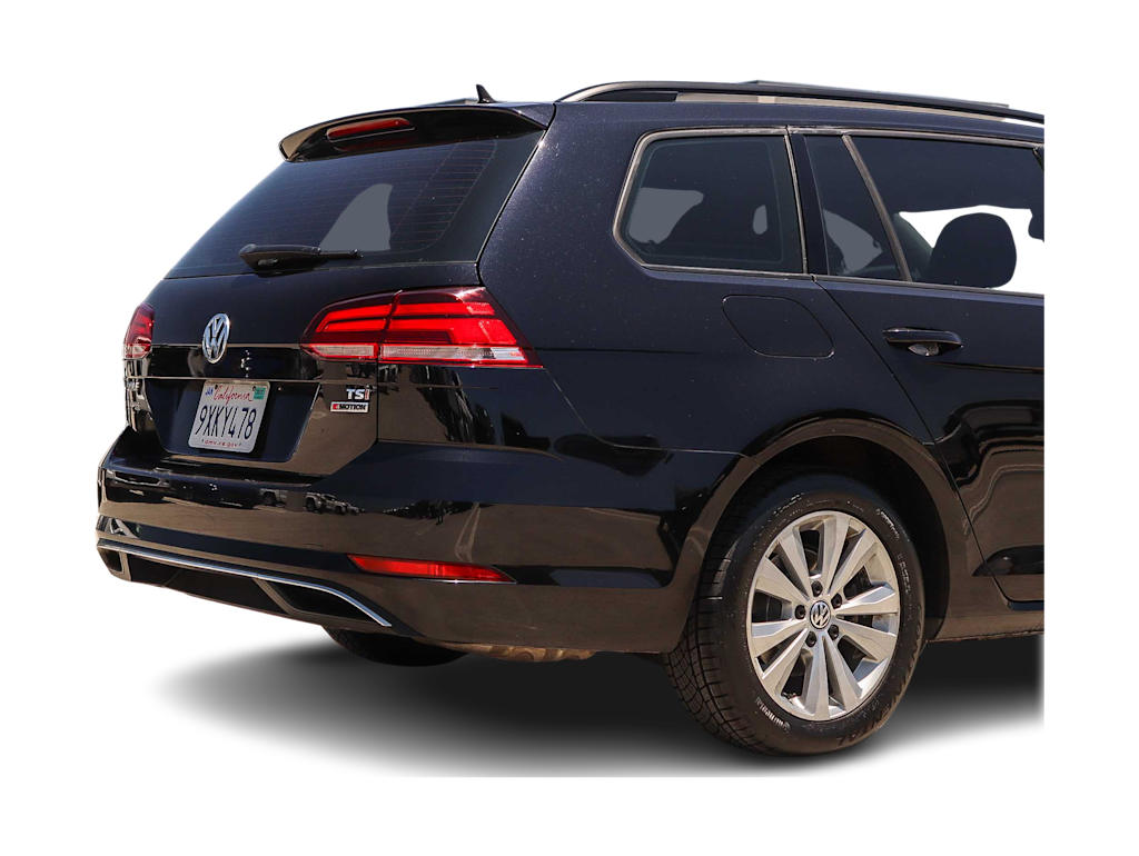 Thumbnail: 2018 Volkswagen Golf - 20