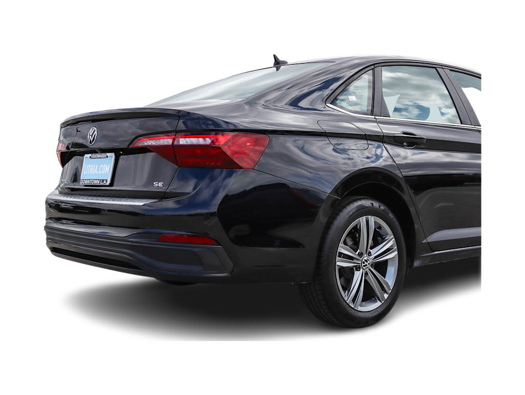 Thumbnail: 2023 Volkswagen Jetta - 20