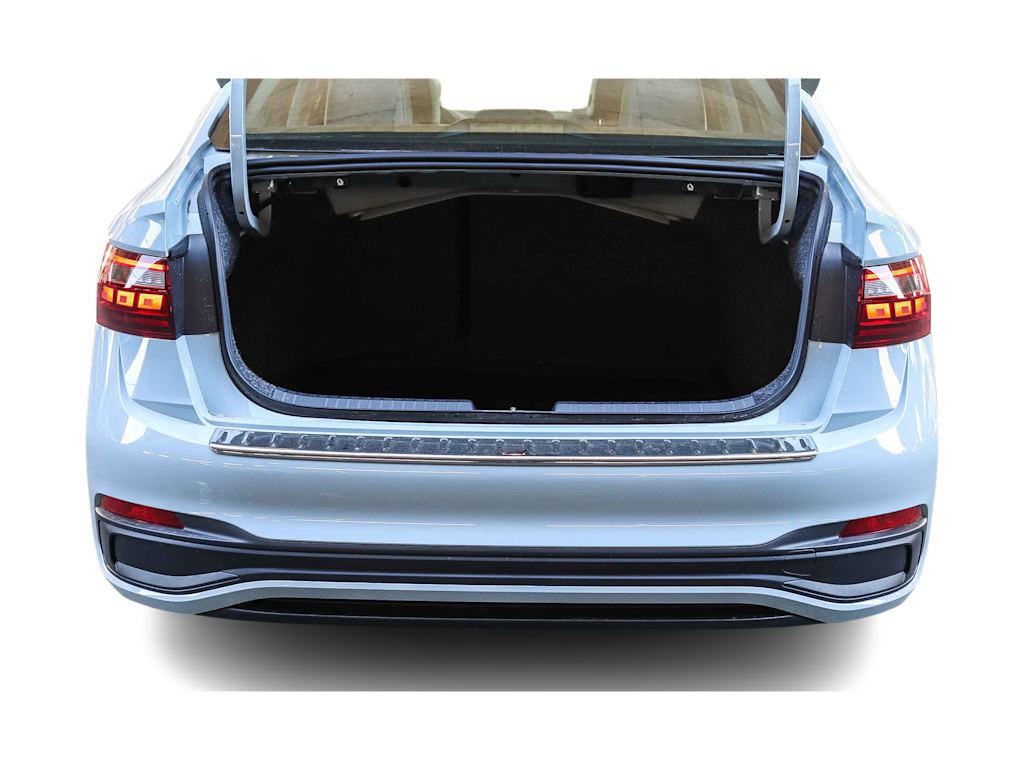 Thumbnail: 2026 Volkswagen Jetta - 17