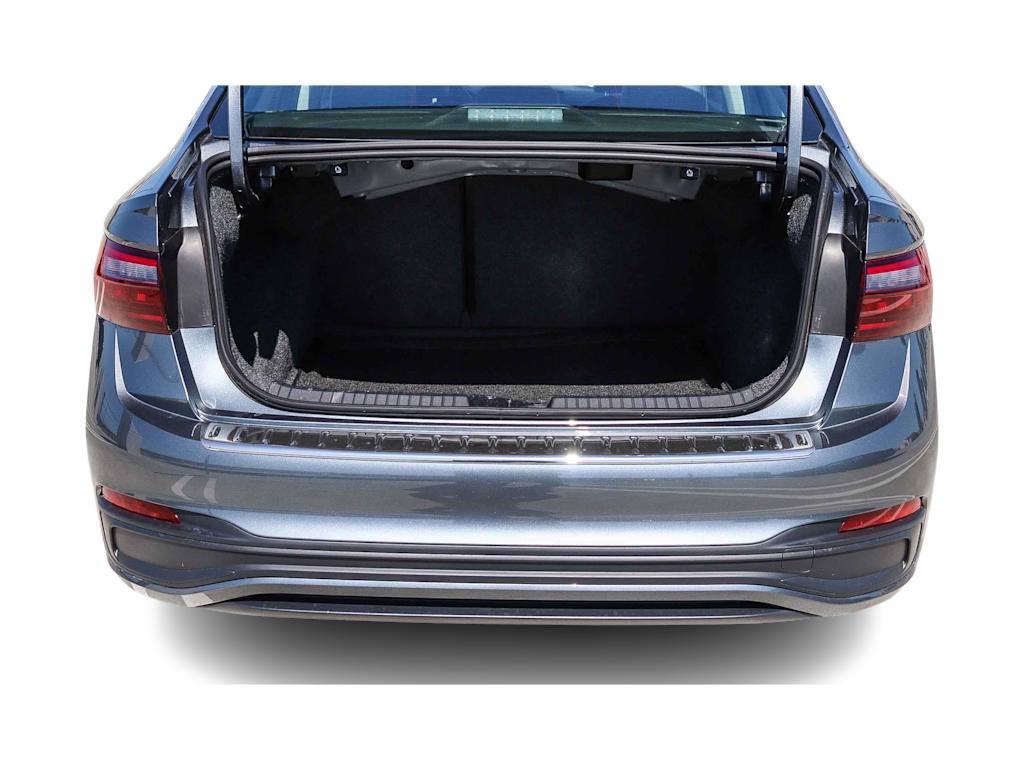 Thumbnail: 2026 Volkswagen Jetta - 17