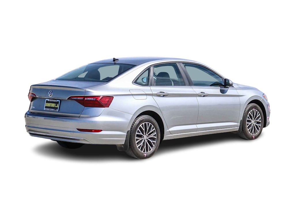 Thumbnail: 2021 Volkswagen Jetta - 17