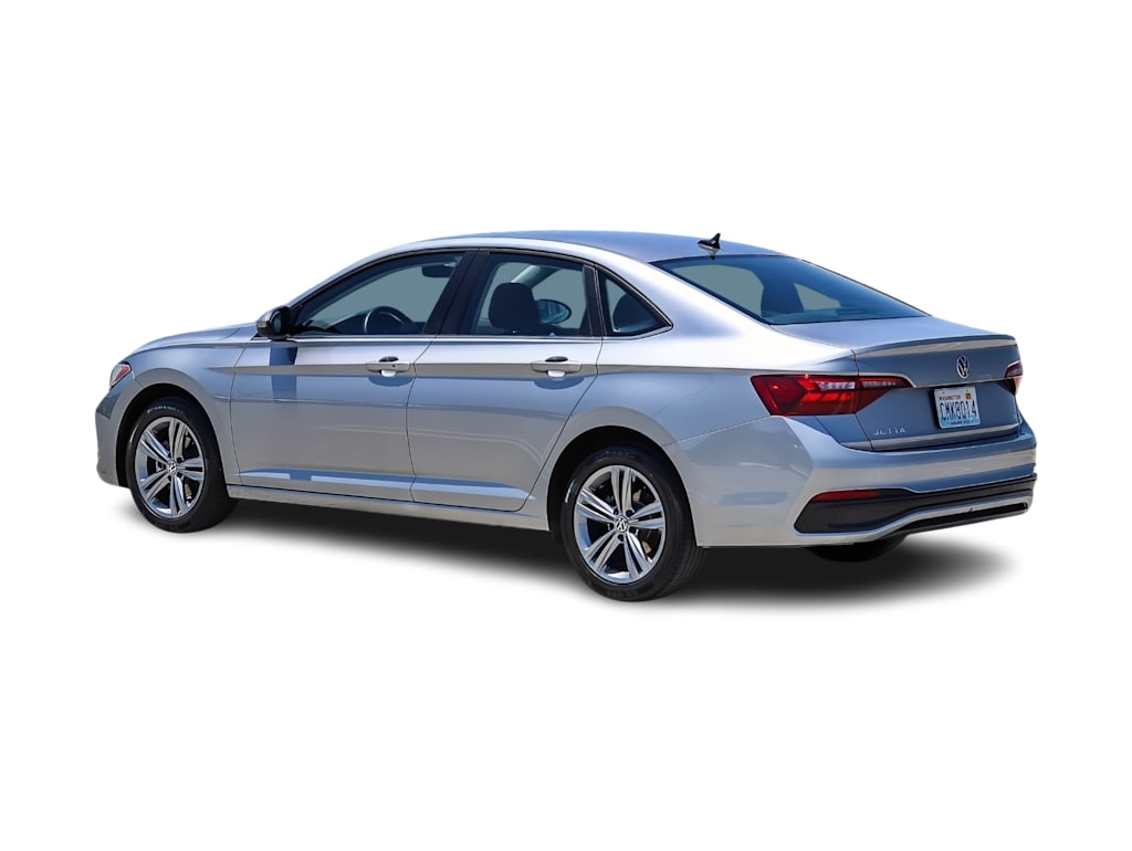 Thumbnail: 2024 Volkswagen Jetta - 4