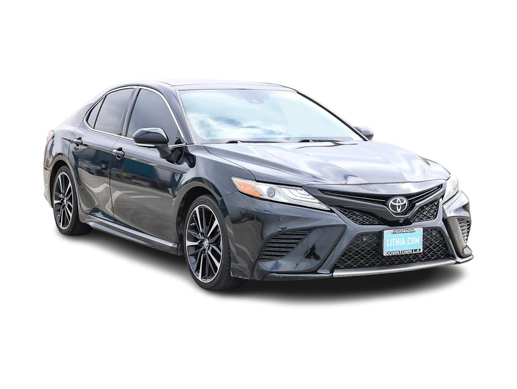 Thumbnail: 2019 Toyota Camry - 17