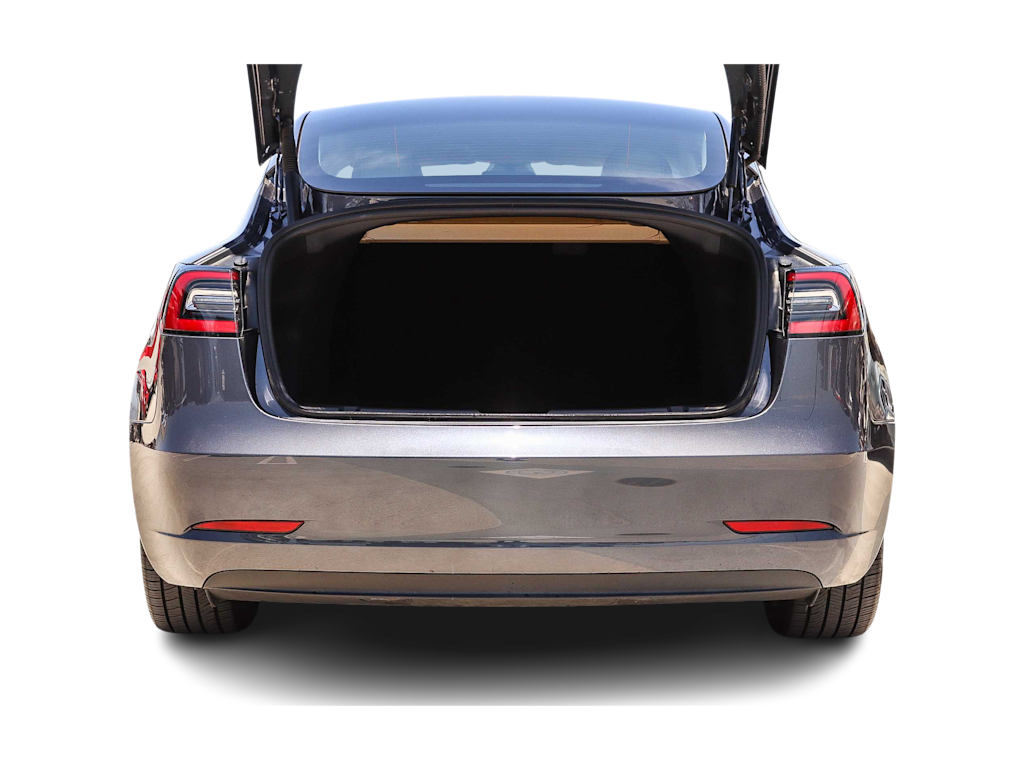 Thumbnail: 2023 Tesla Model 3 - 13
