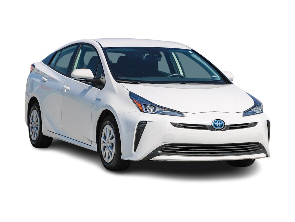 2022 Toyota Prius LE 17