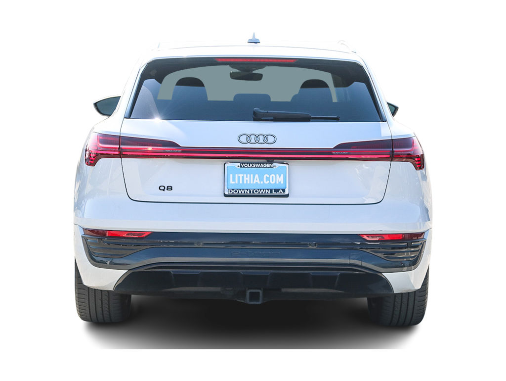 Thumbnail: 2024 Audi Q8 e-tron - 4