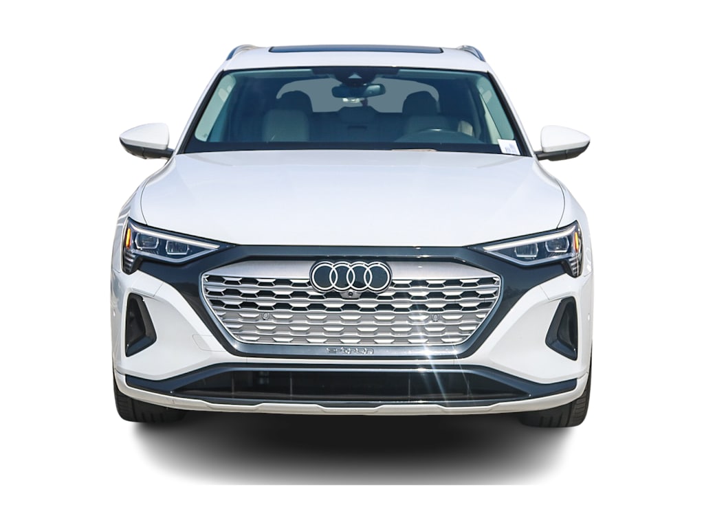 Thumbnail: 2024 Audi Q8 e-tron - 5