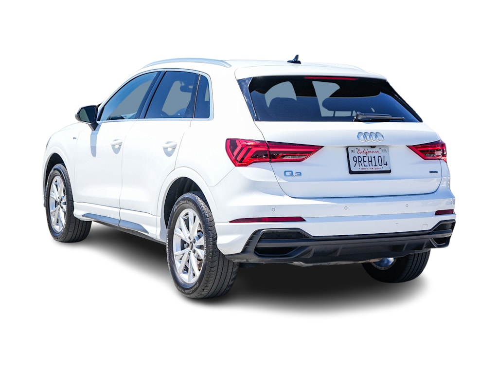 Thumbnail: 2025 Audi Q3 - 4