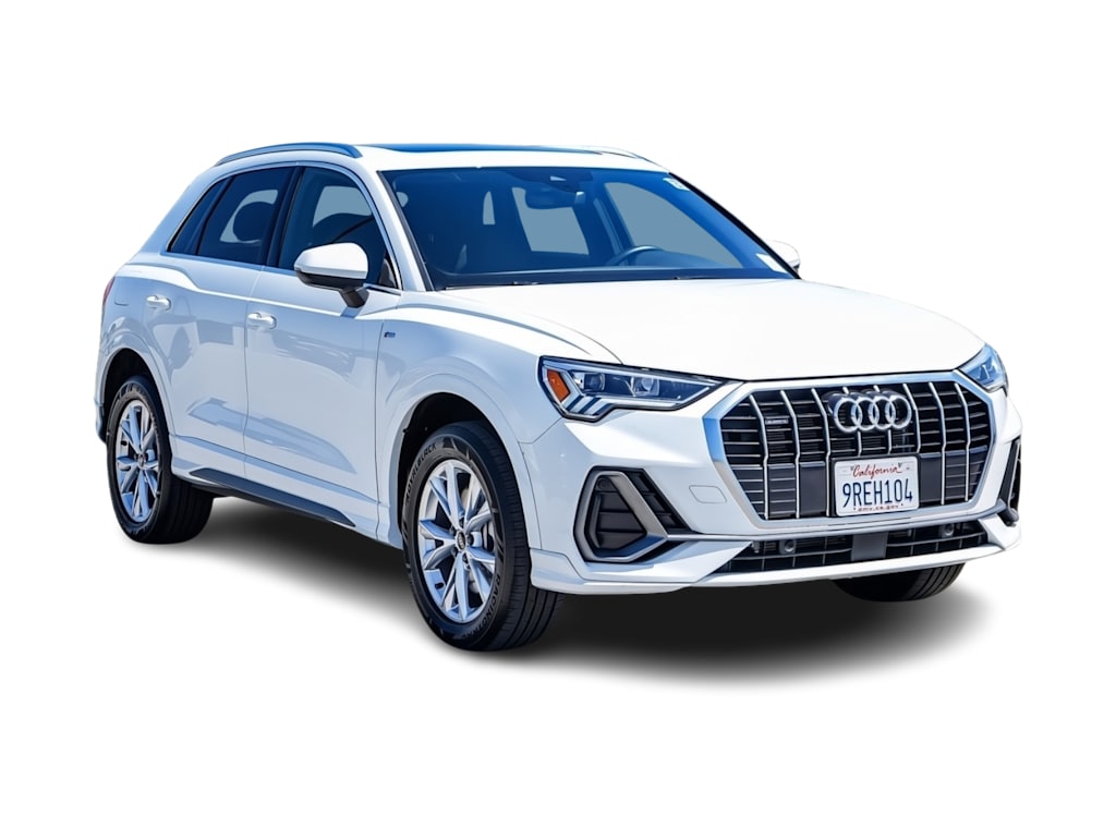 Thumbnail: 2025 Audi Q3 - 17