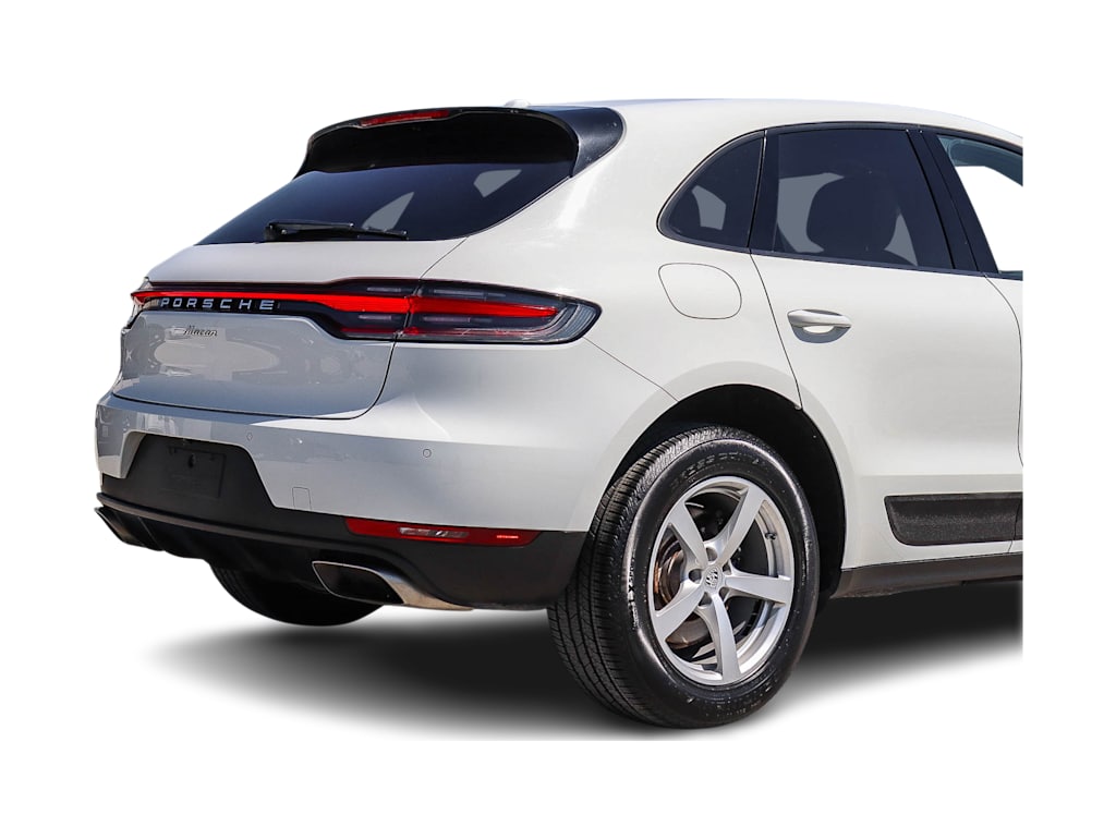 Thumbnail: 2021 Porsche Macan - 20