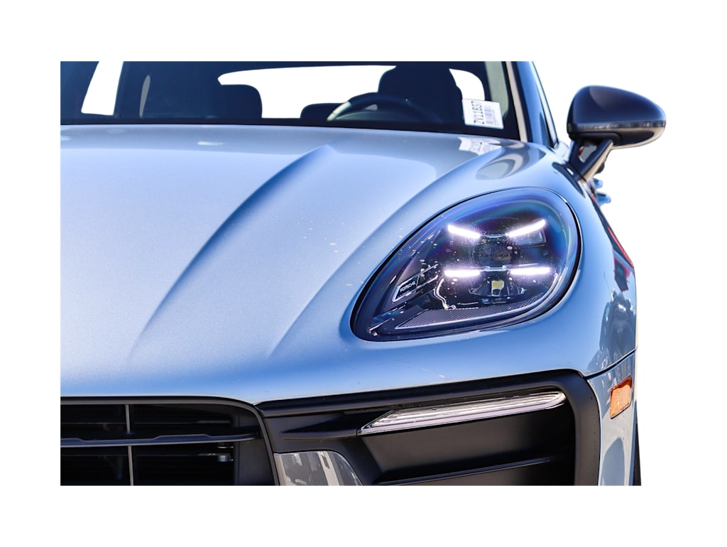 Thumbnail: 2023 Porsche Macan - 19