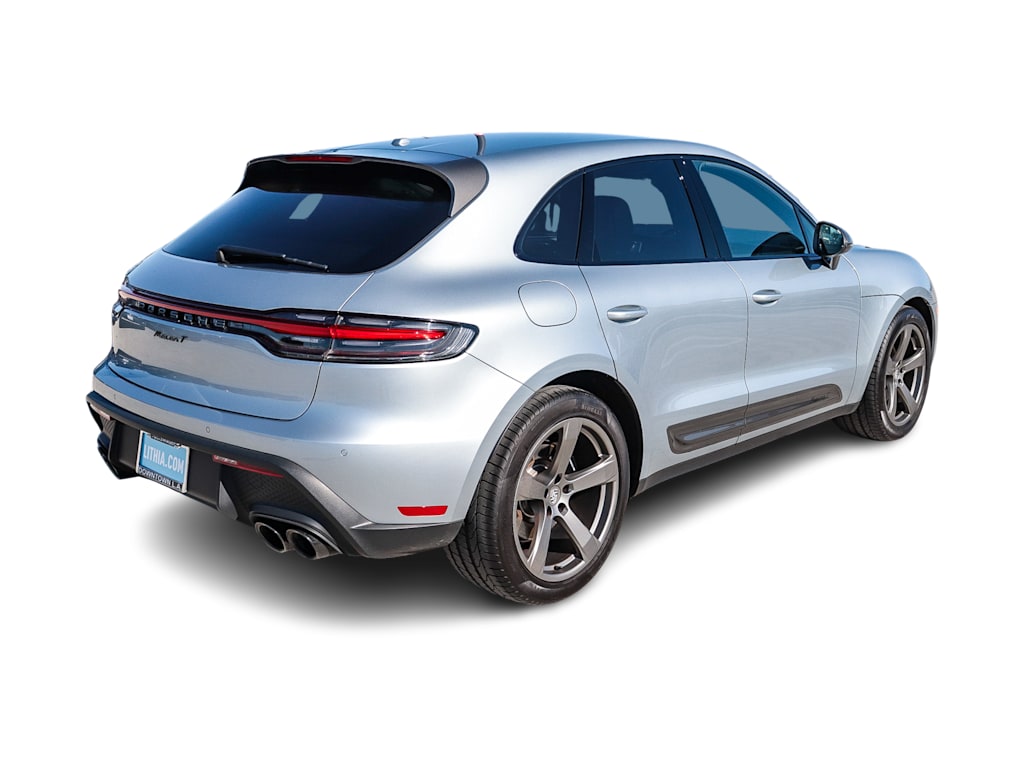 Thumbnail: 2023 Porsche Macan - 20